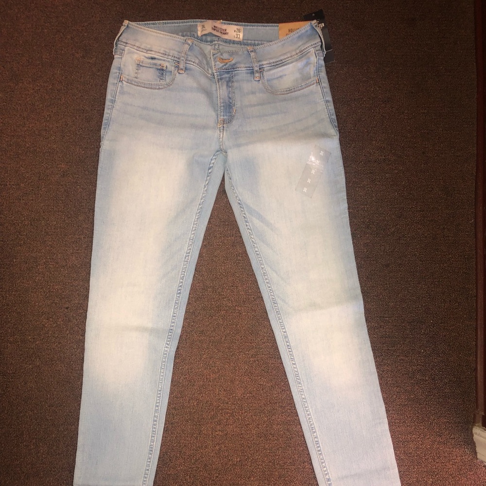 Hollister Super Skinny Jeans